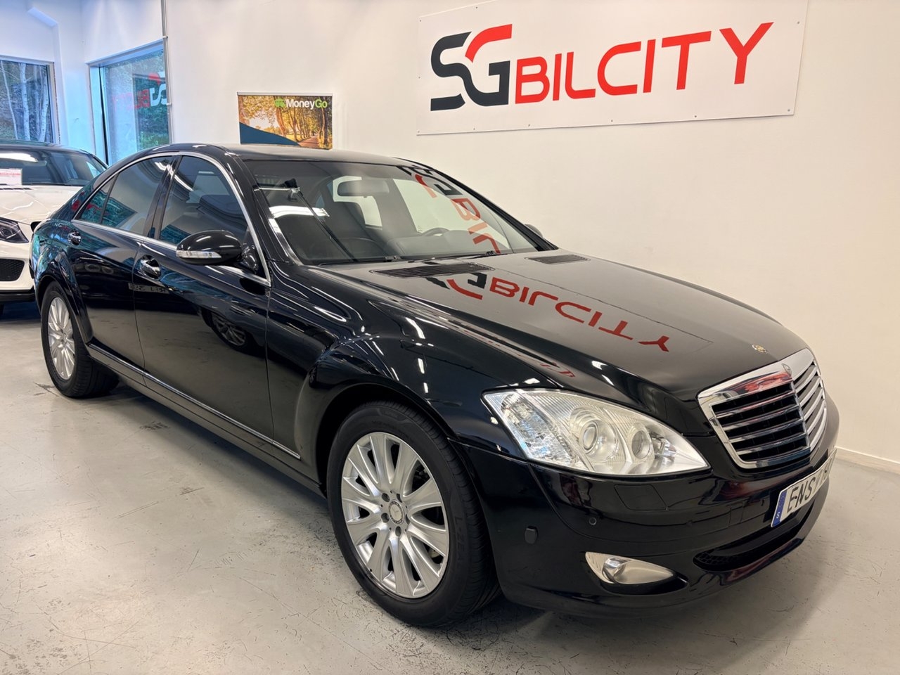 Mercedes-Benz S