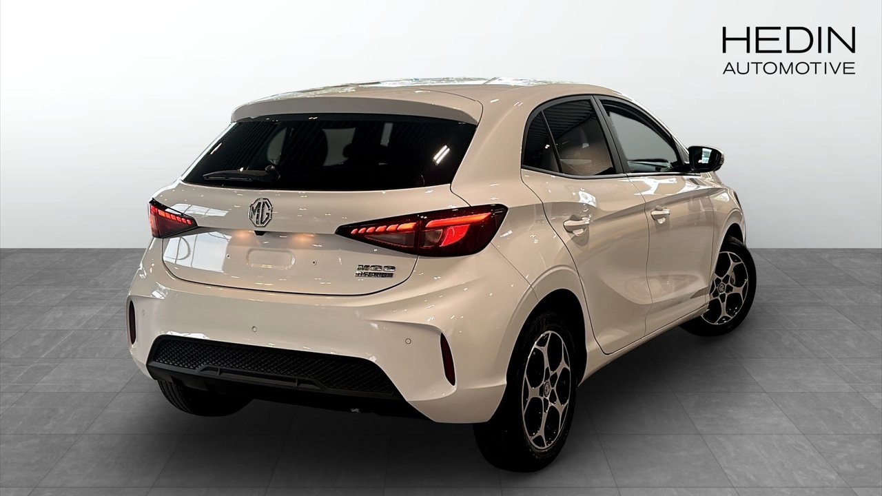 MG MG3 LUXURY HYBRID+ 2024, bild 2/9