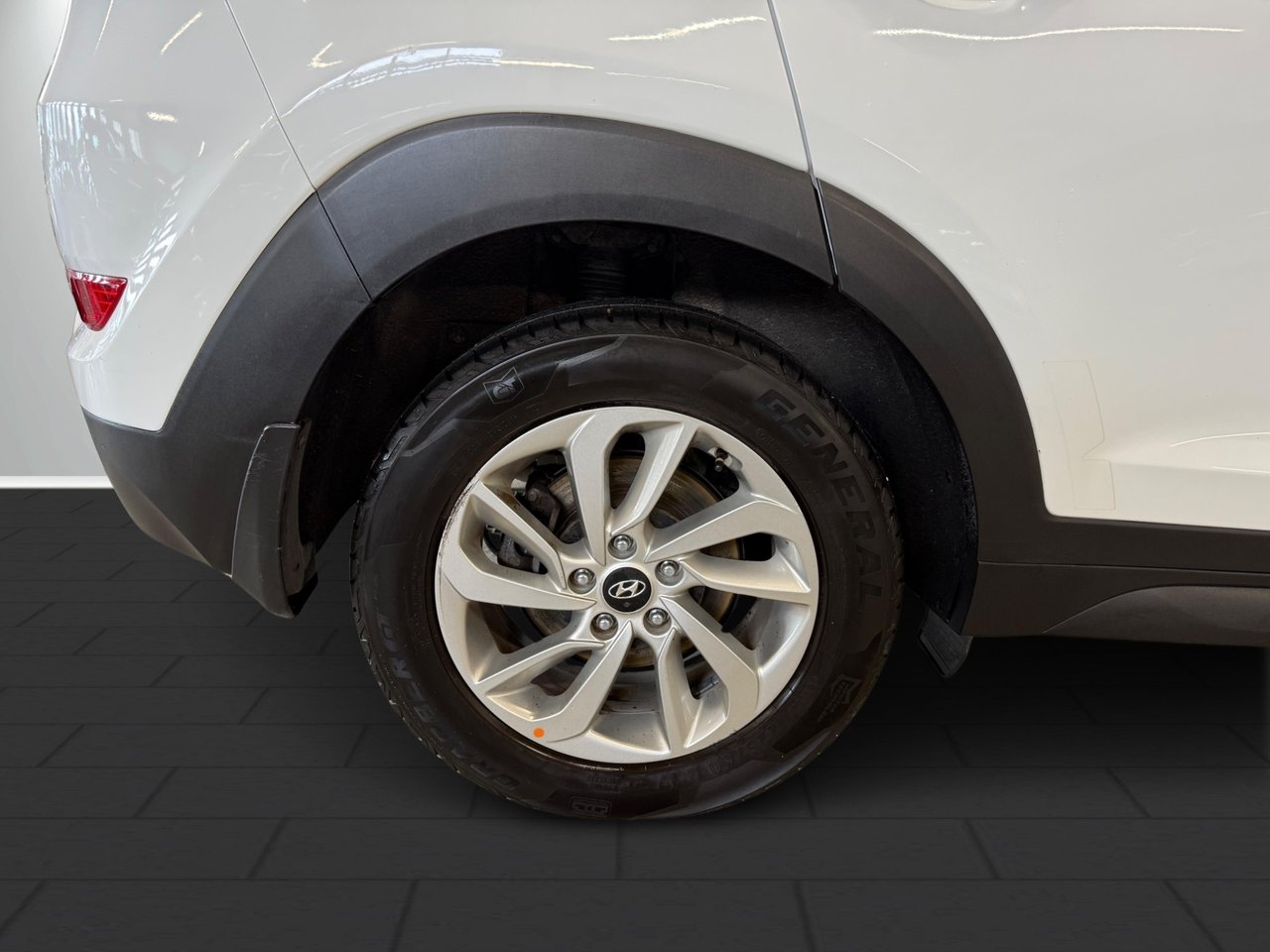 Hyundai Tucson 2.0 CRDi 4WD Comfort 2016, bild 5/10