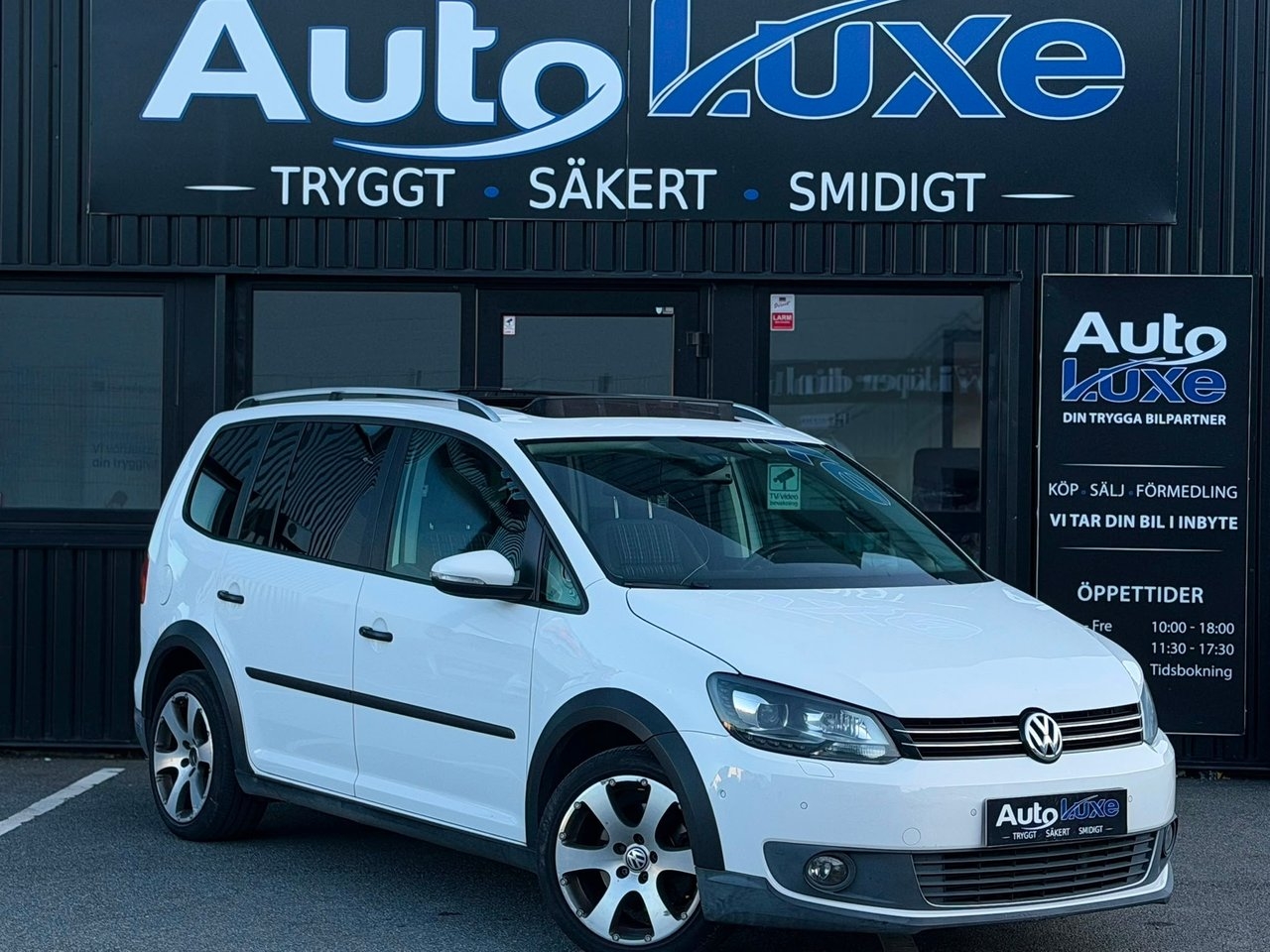 Volkswagen Touran 2011, bild 4/27