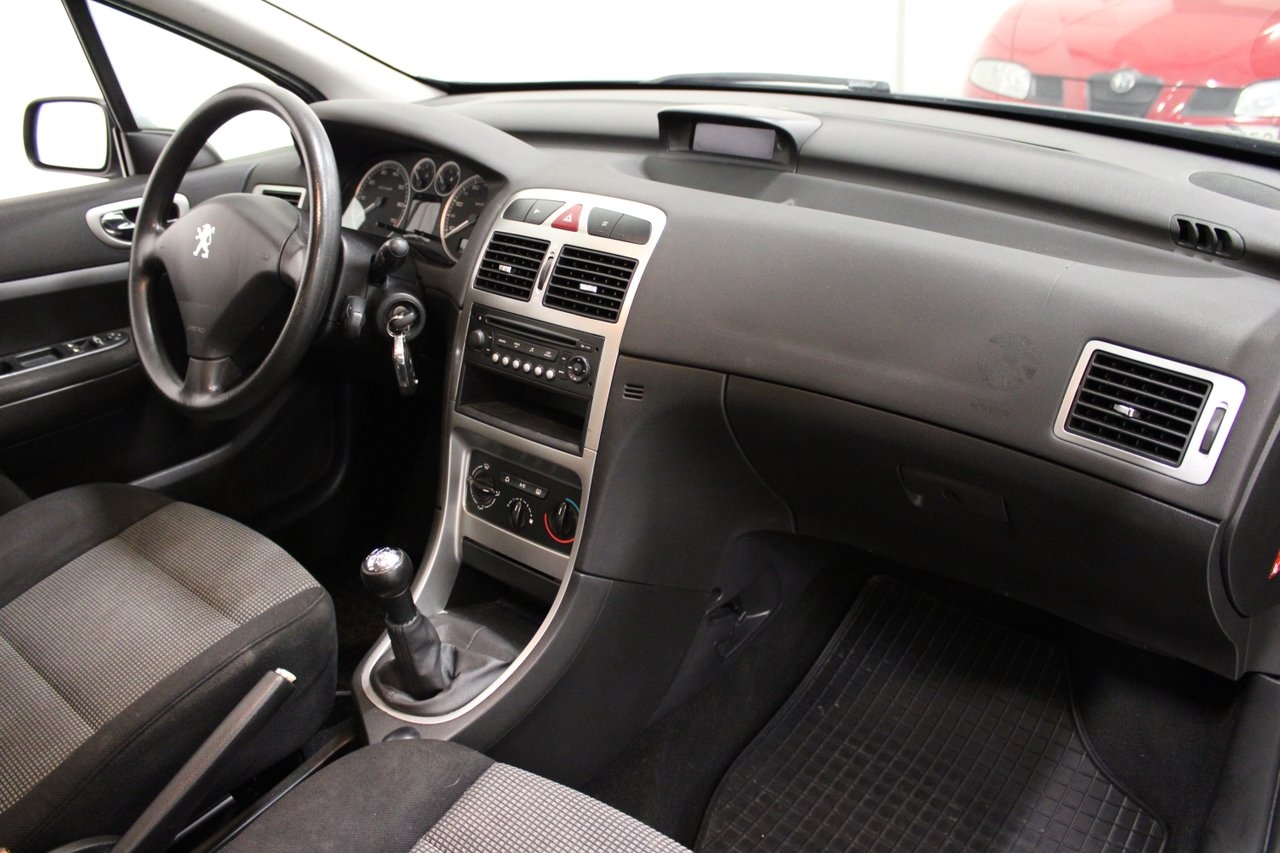 Peugeot 307 Break 1.6 Manuell Euro 3 2005, bild 5/10