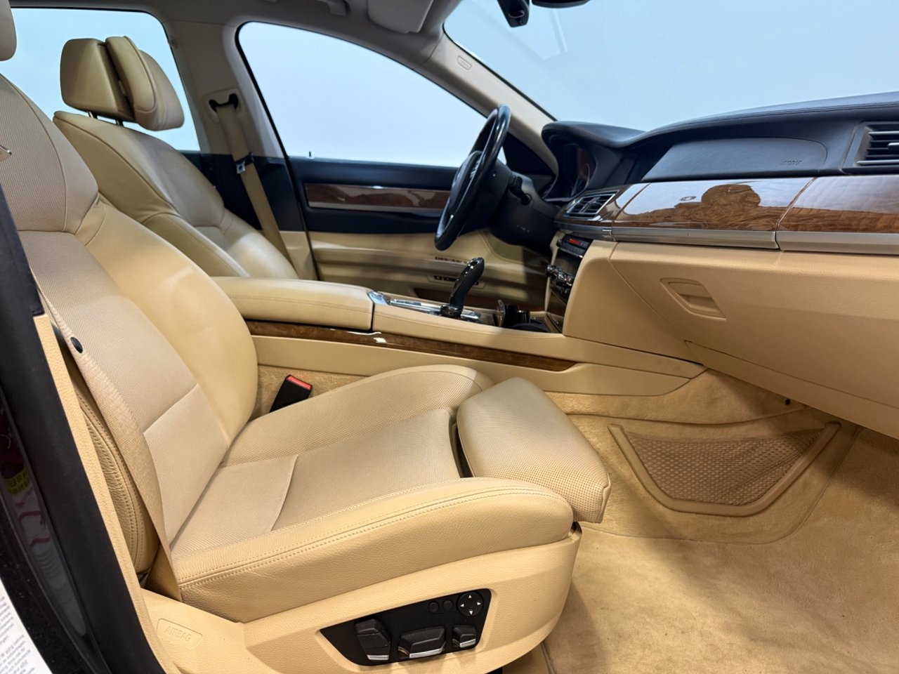 BMW 750 Li SOFTCLOSE 2009, bild 5/14