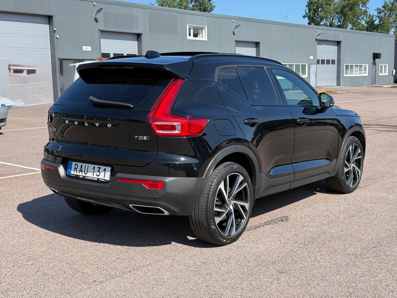 Volvo XC40 T5 AWD Geartronic R-Design 2019, kuva 3/10