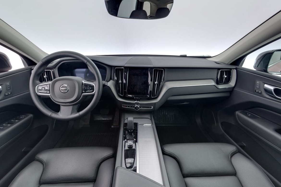 Volvo XC60 T6 Plus Dark Edition 2025, bild 7/16