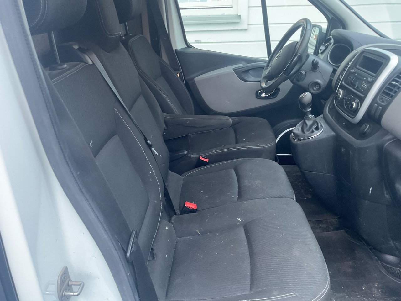 Nissan NV300 Skåpbil 2.9t 1.6 dCi Euro 6 2018, kuva 5/7