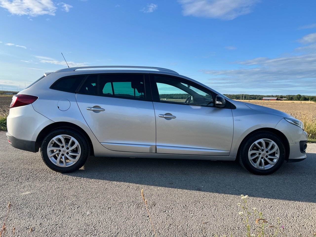 Renault Megane 2015, bild 4/10