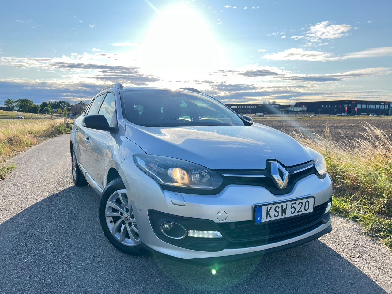 Renault Megane 2015, bild 2/10