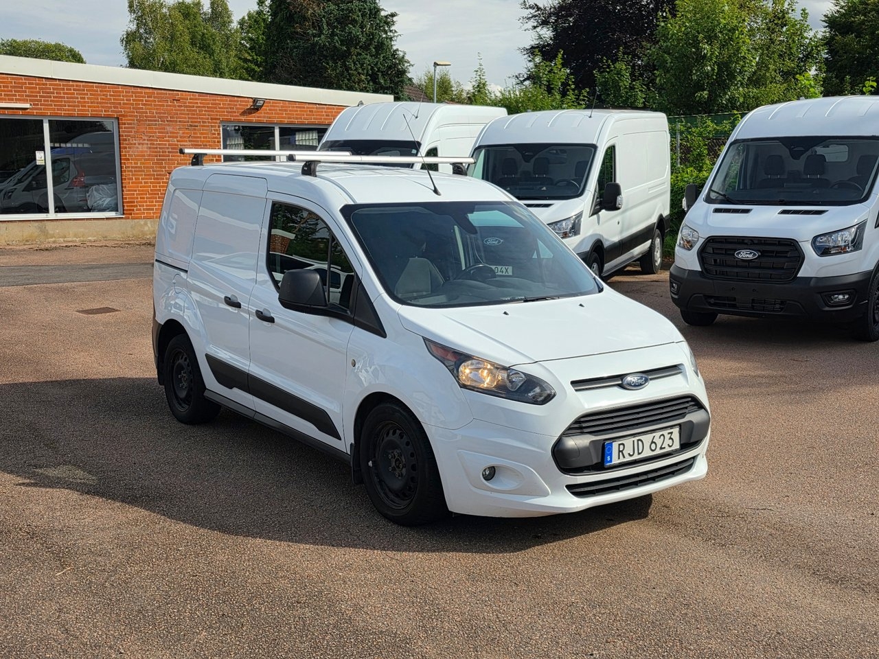 Ford Transit Connect 2017, kuva 7/10