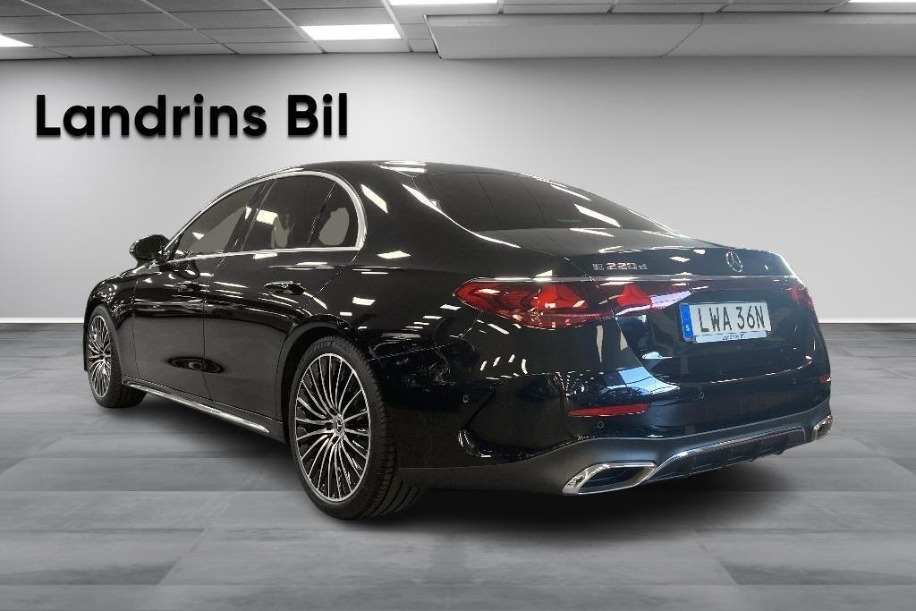 Mercedes-Benz E 220 d / AMG 2024, bild 6/10