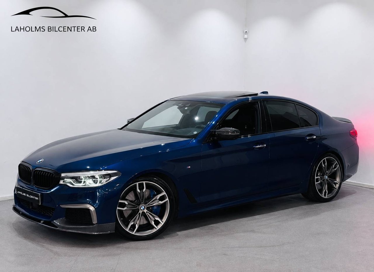BMW M550i