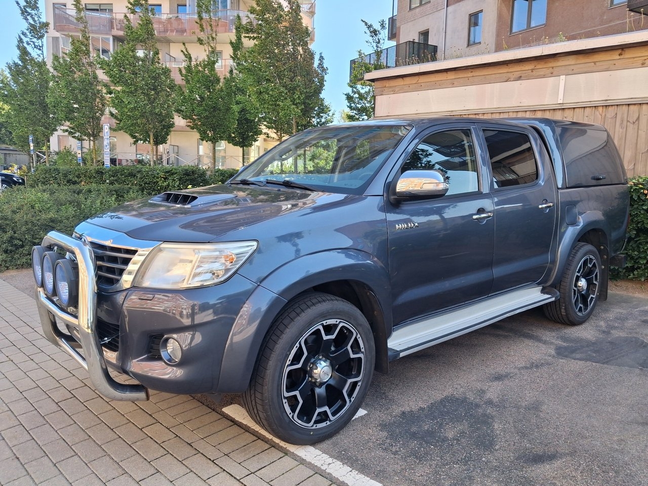 Toyota HiLux 2012, bild 3/10