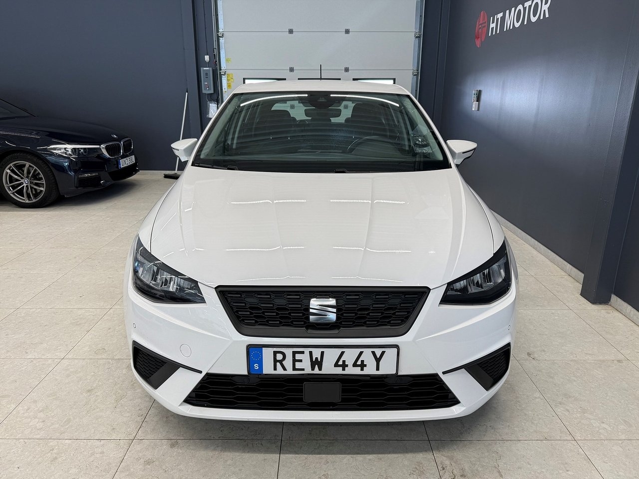 Seat Ibiza 1.0 TSI AUT/110hk/Bakkamera 2022, kuva 2/17