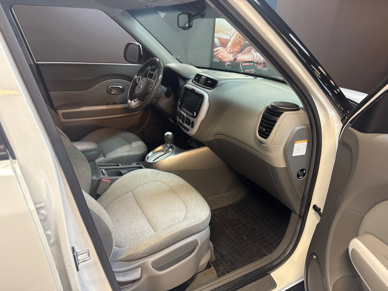 Kia Soul EV 30 kWh 2018, bild 4/10