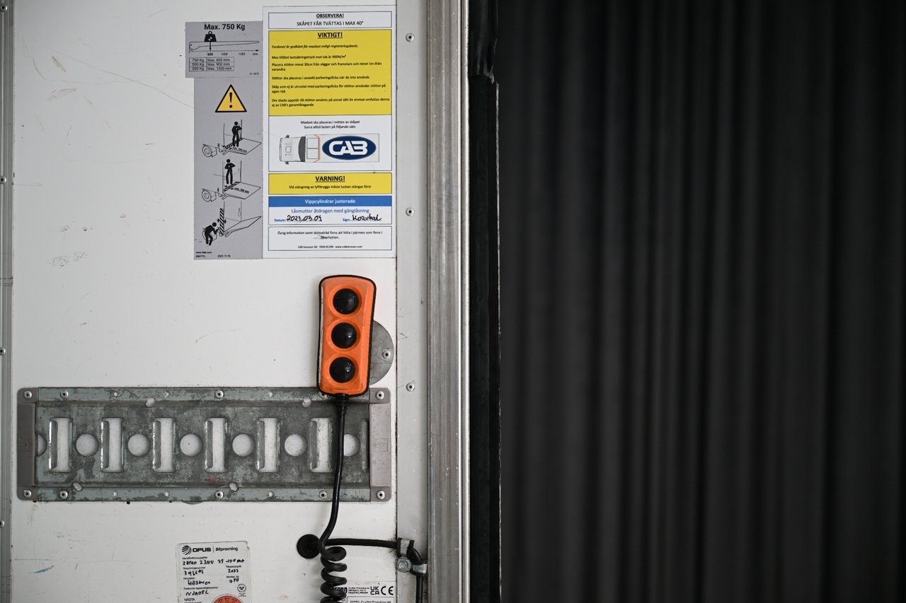Iveco Daily 136HK Automat 2023, bild 7/10