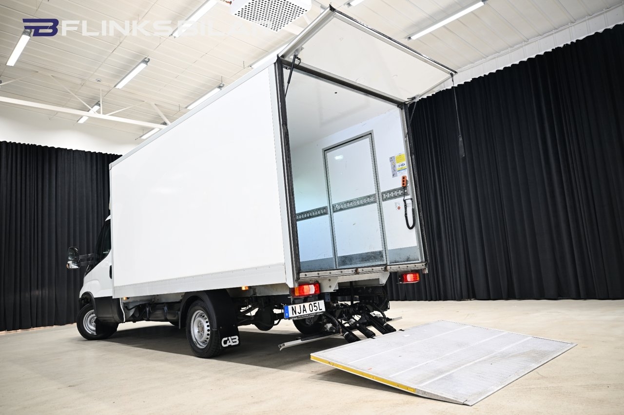Iveco Daily 136HK Automat 2023, bild 6/10