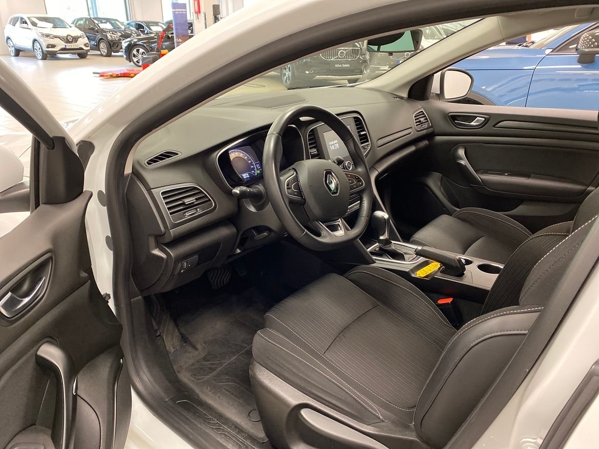 Renault Megane 2018, photo 5/9