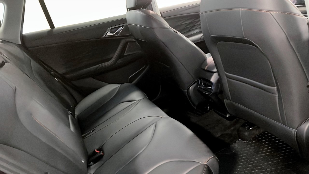MG HS LUX PHEV 1.5T AT (BLACK) 2024, kuva 5/12
