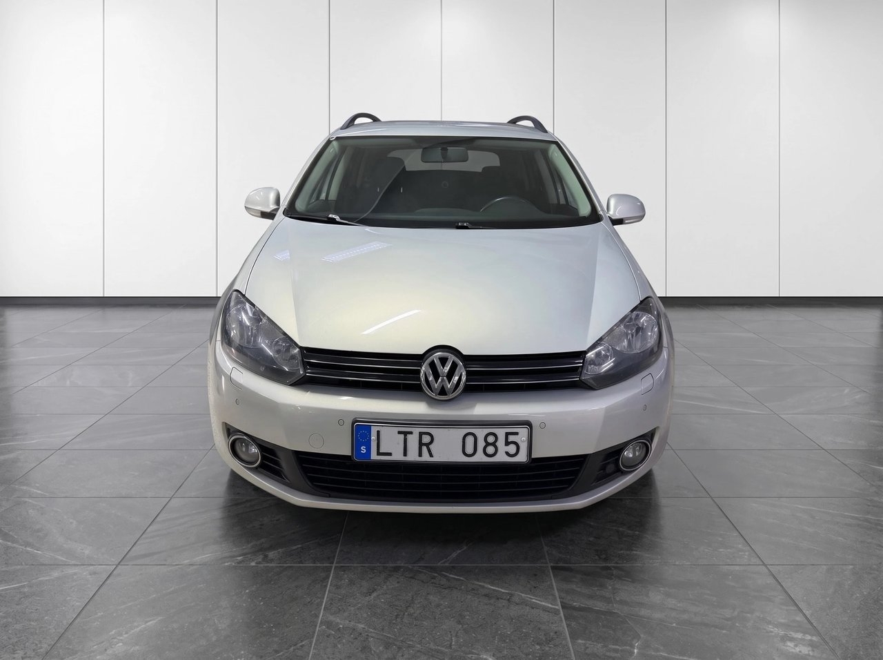 Volkswagen Golf 2011, kuva 2/10