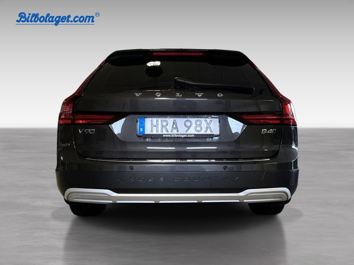 Volvo V90 Cross Country 2022, kuva 6/10