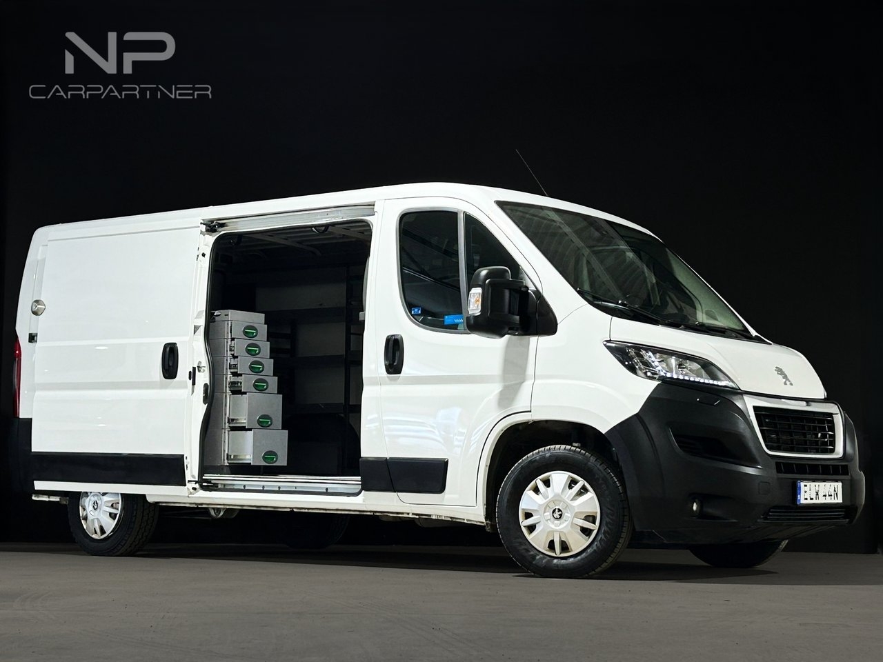 Peugeot Boxer Van 335 2.0 2019, bild 2/22