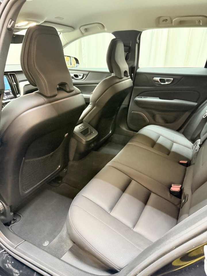 Volvo V60 B4 Geartronic Plus Dark 2026, bild 6/13
