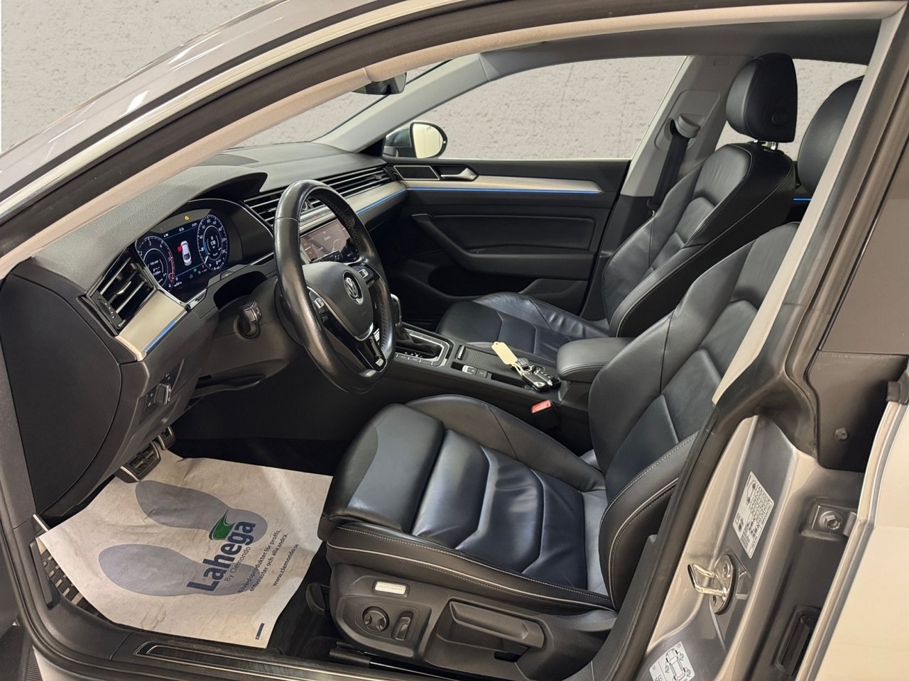 Volkswagen Arteon 2017, bild 3/7