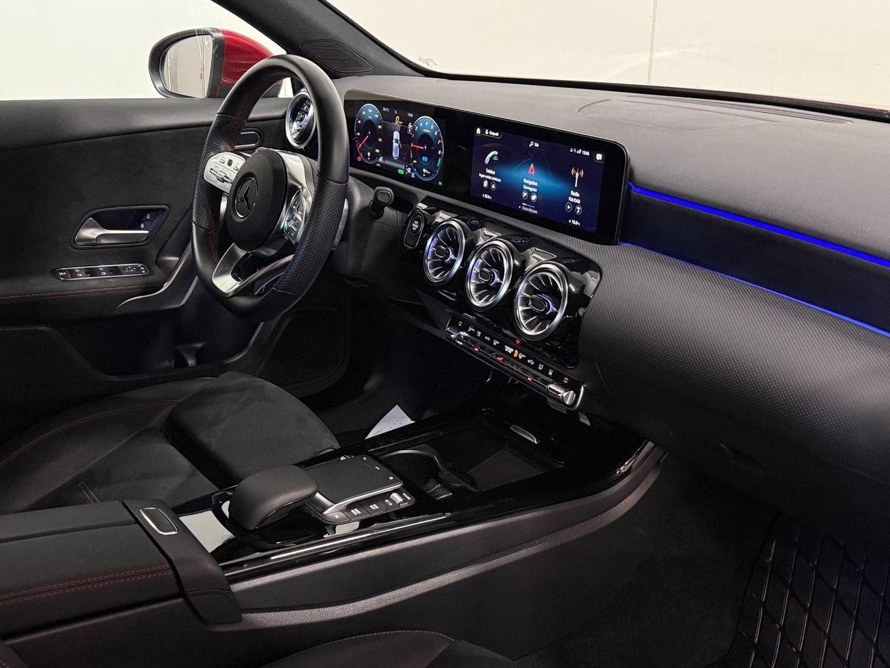 Mercedes-Benz A 2023, bild 7/10
