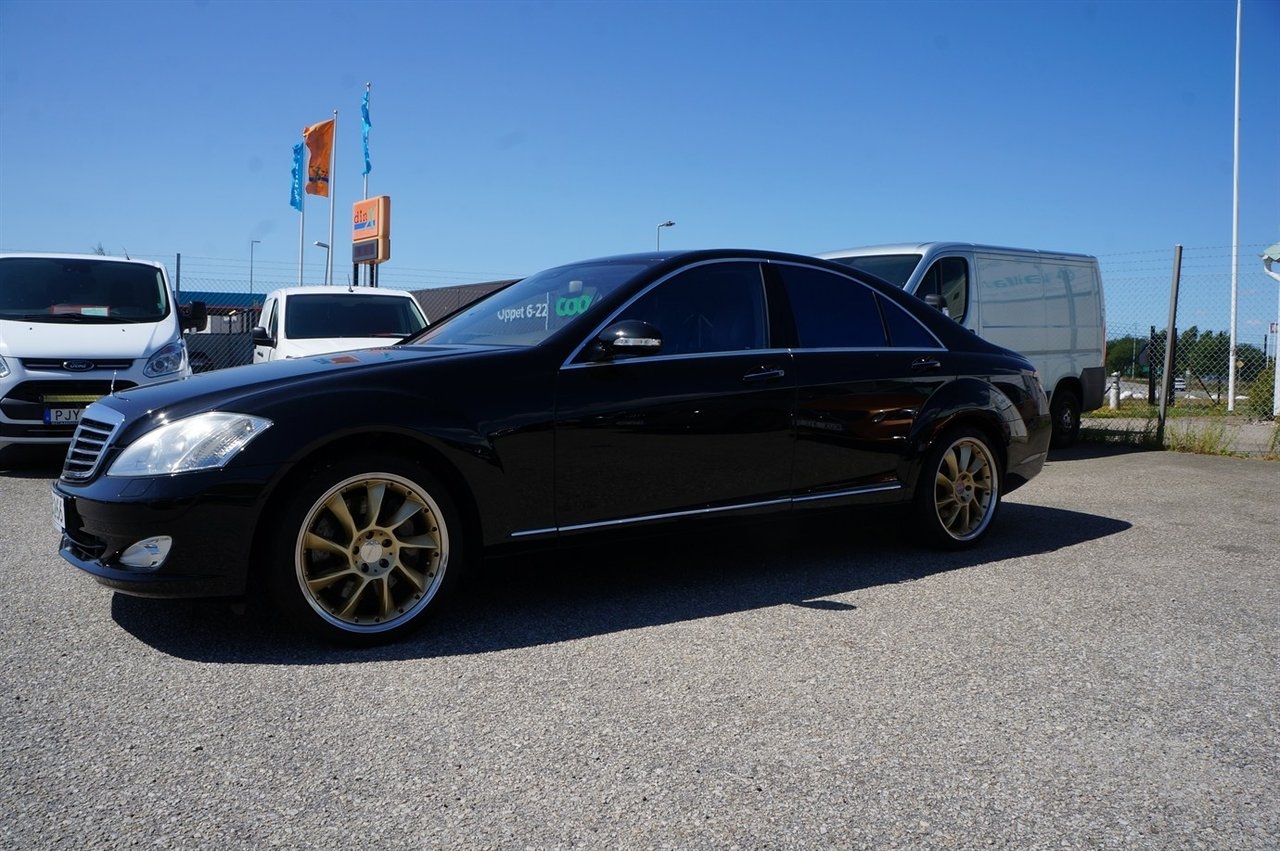 Mercedes-Benz S