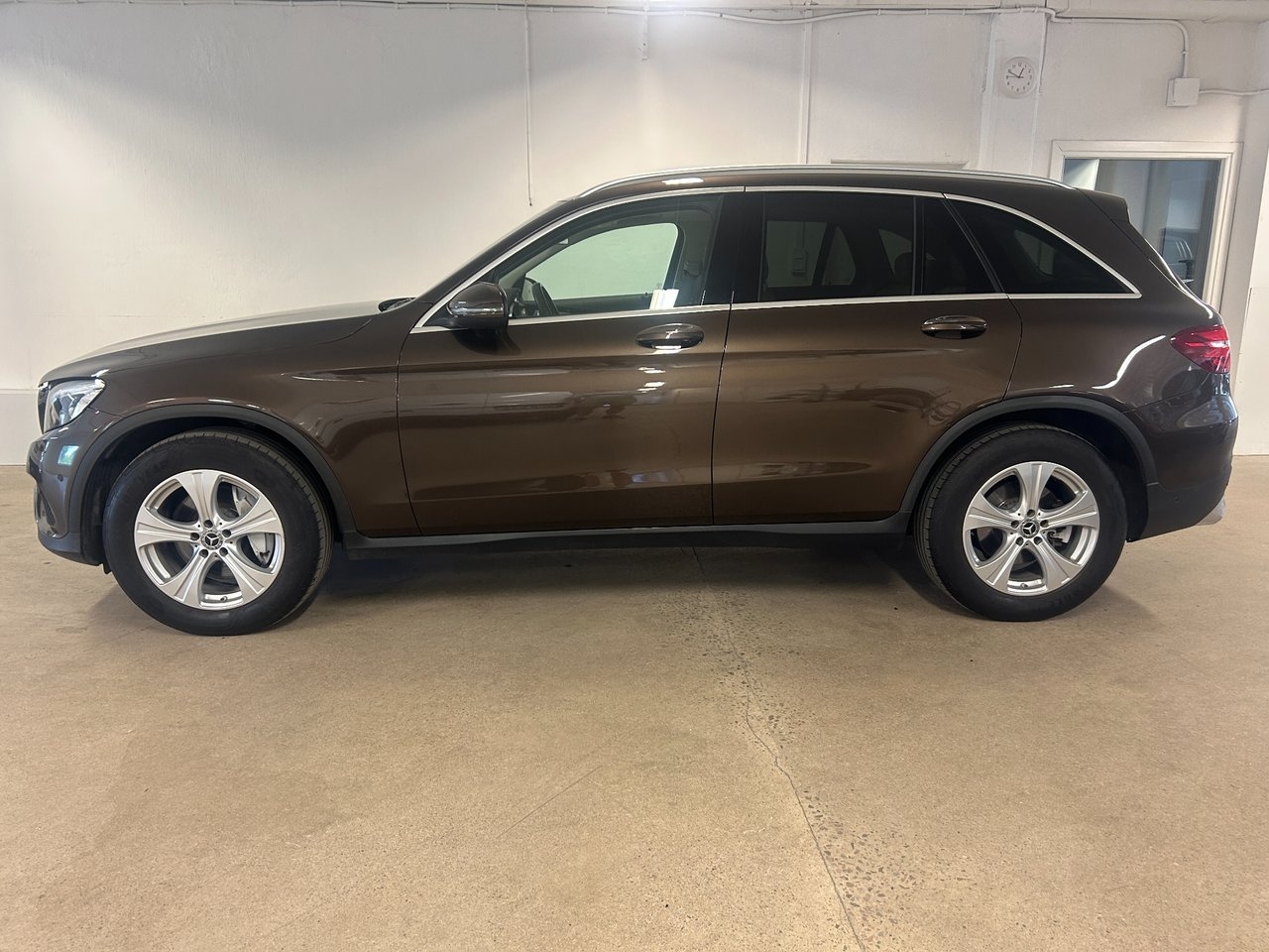 Mercedes-Benz GLC 2018, bild 5/23