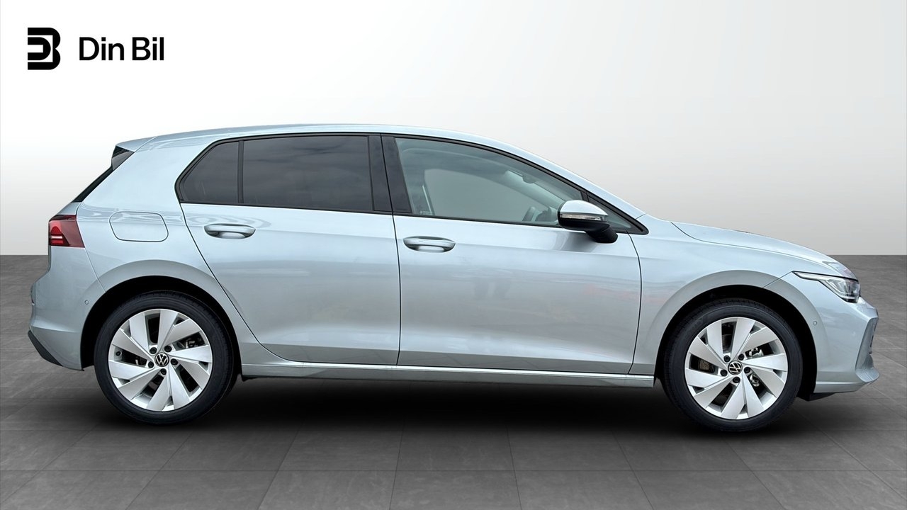Volkswagen Golf 2026, bild 2/10