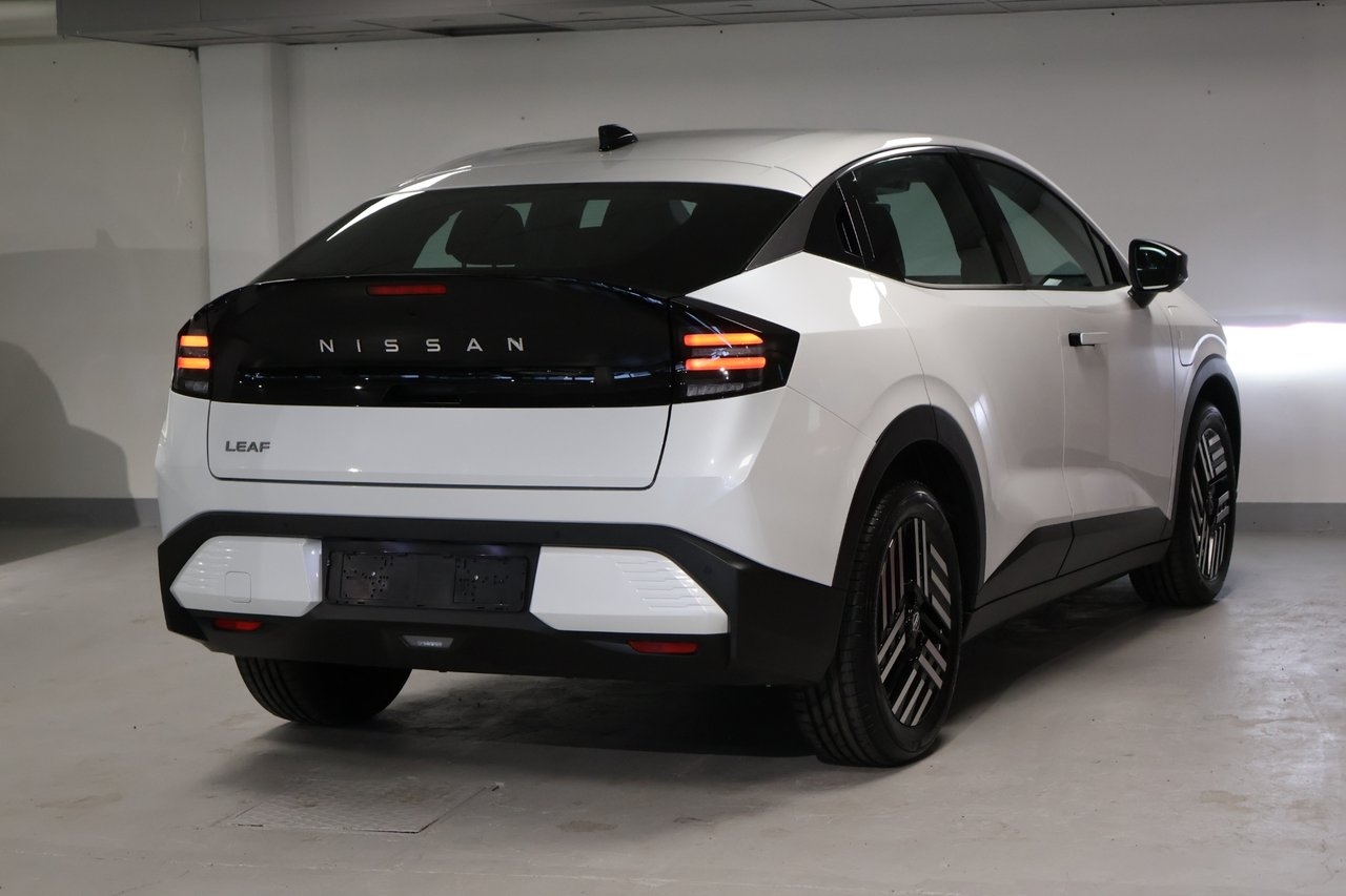Nissan Leaf 2026, bild 2/10