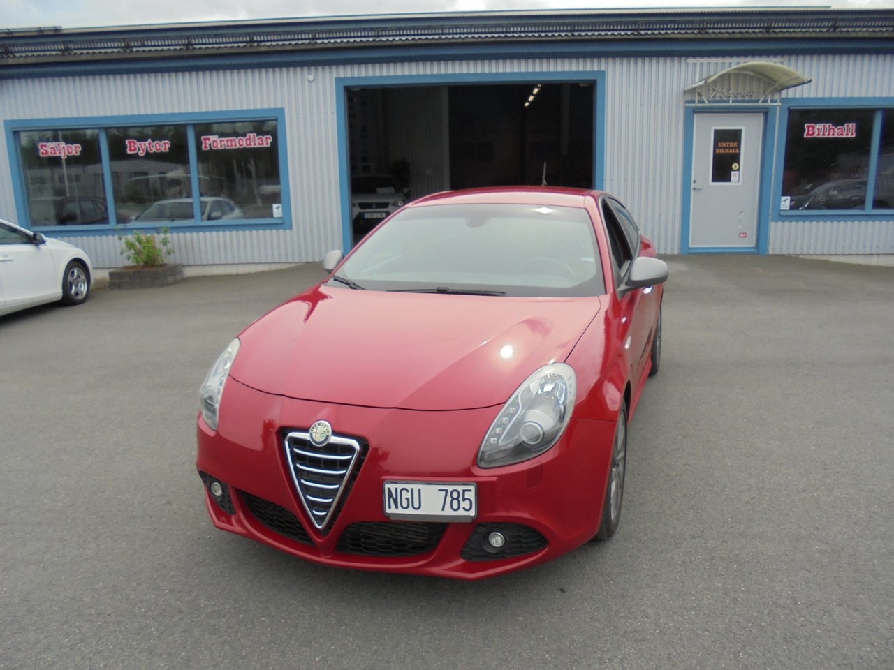Alfa Romeo Giulietta 2013, bild 2/14