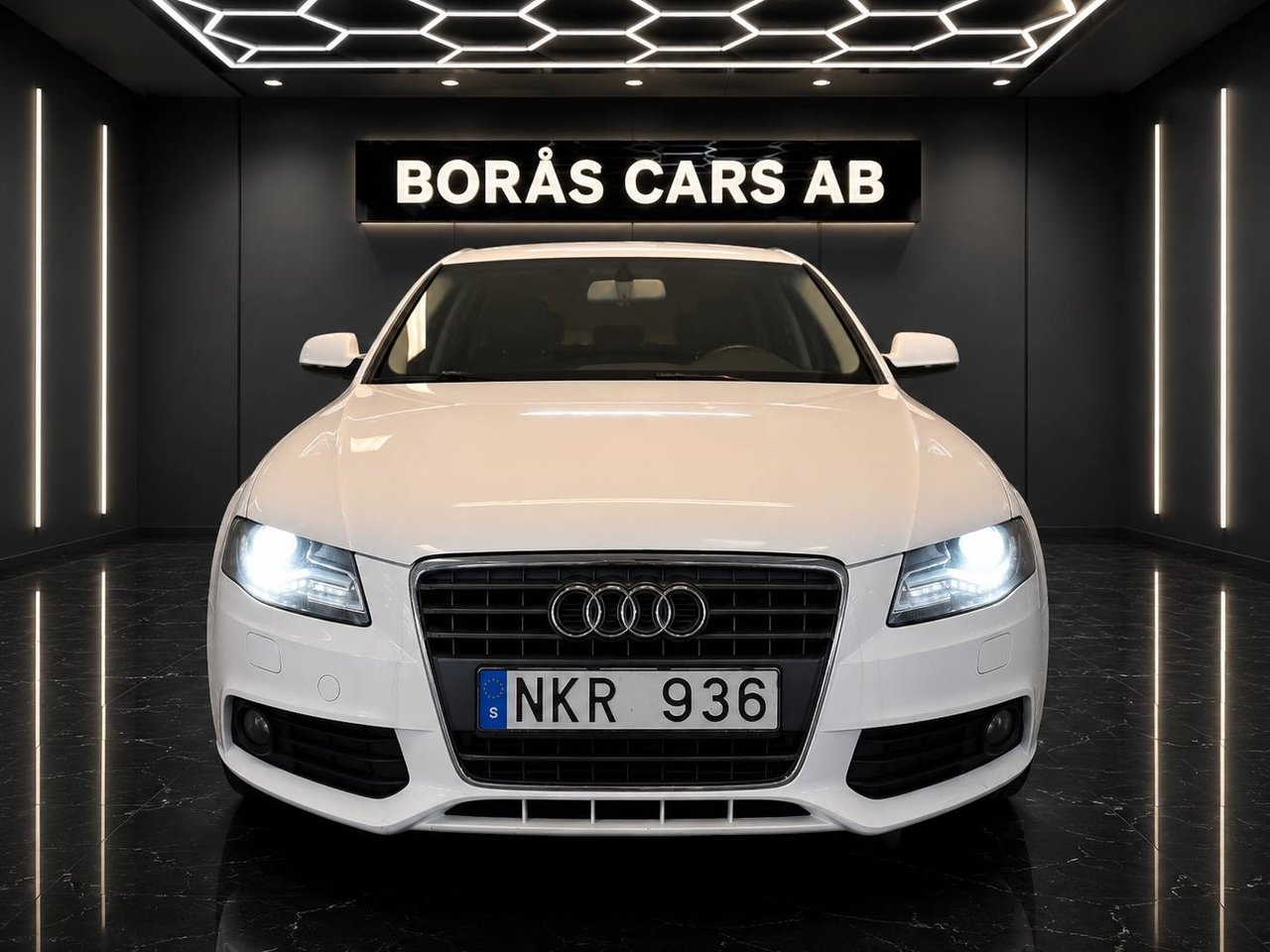 Audi A4 Avant 2.0(197hk) TFSI 2011, bild 2/15