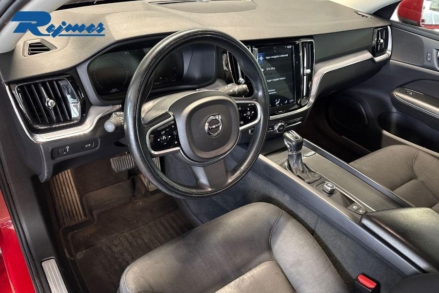 Volvo V60 D4 Momentum Edition 2019, bild 4/20