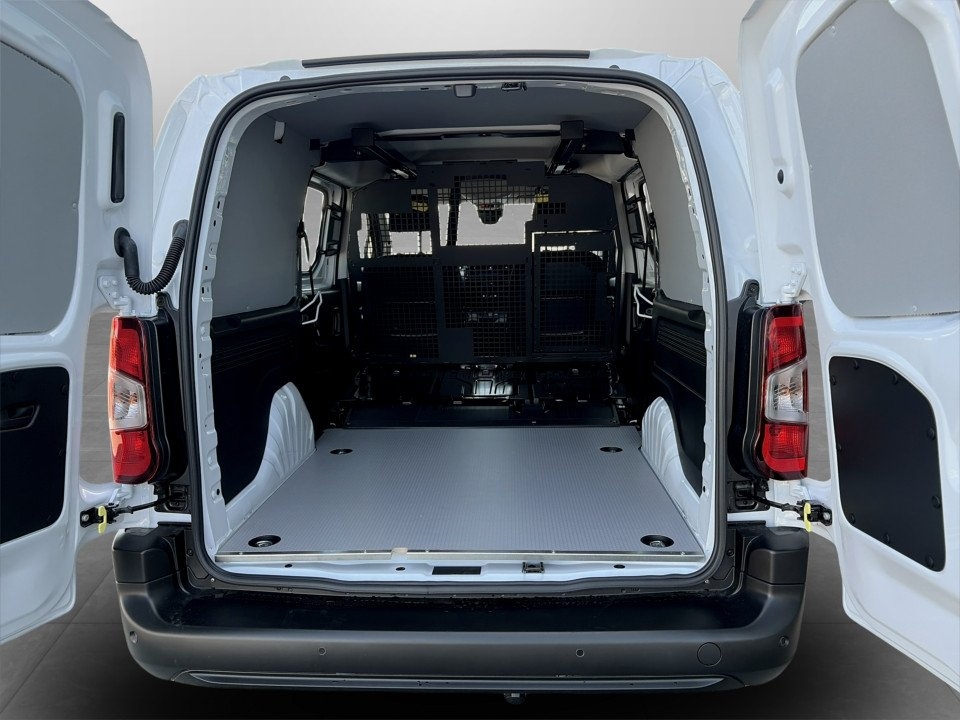 Peugeot Partner Crew Cab130hk AT8 2026, bild 4/10