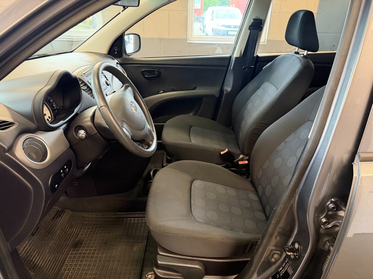 Hyundai i10 1.1 iRDE e-Sense Euro 4 2008, kuva 7/10