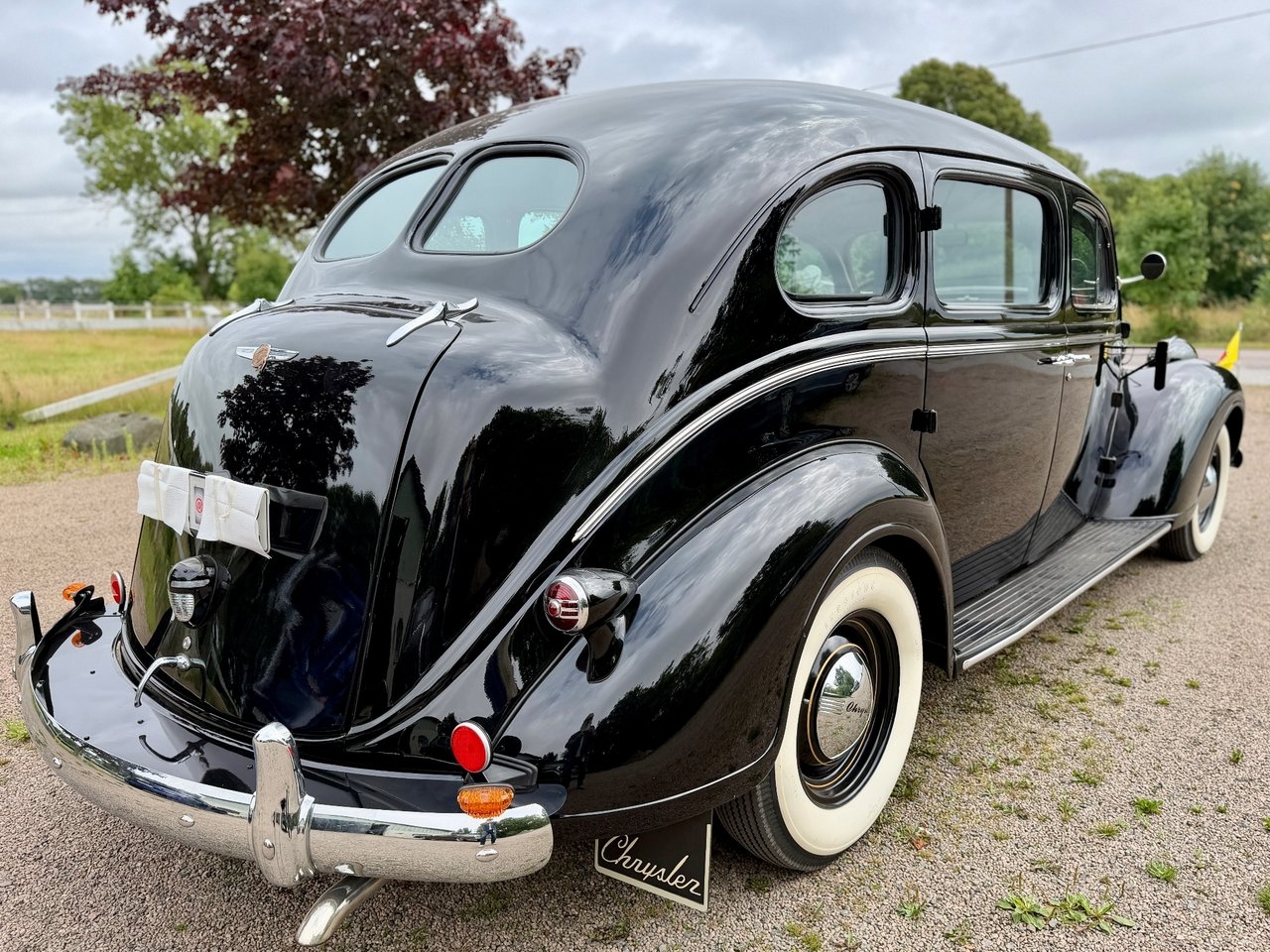 Chrysler Six Royal Touring Sedan 1938, bild 5/10