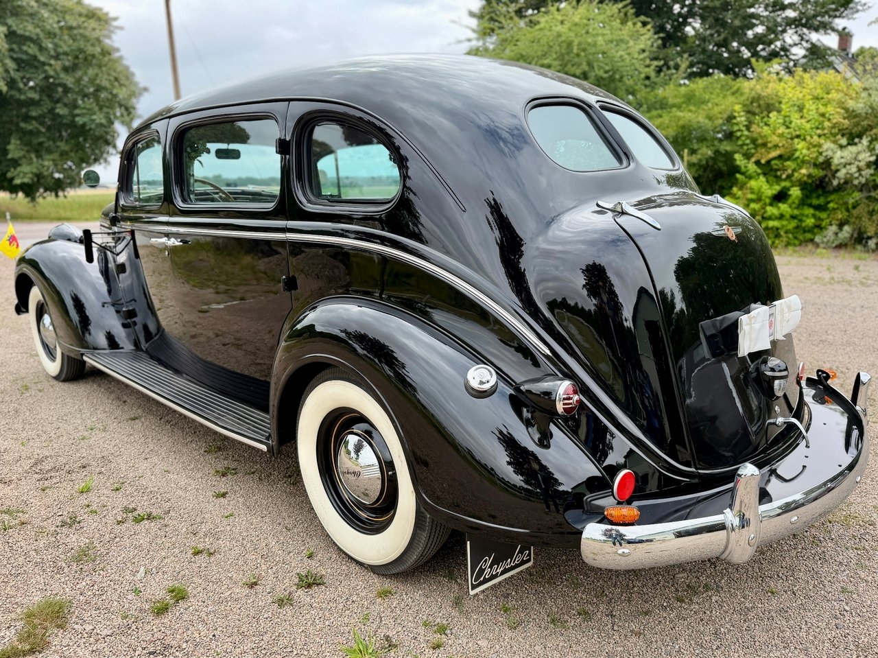 Chrysler Six Royal Touring Sedan 1938, bild 3/10