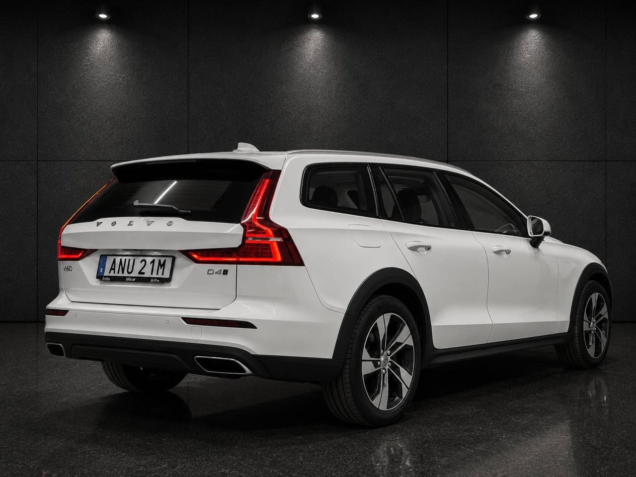 Volvo V60 Cross Country 2020, kuva 7/10