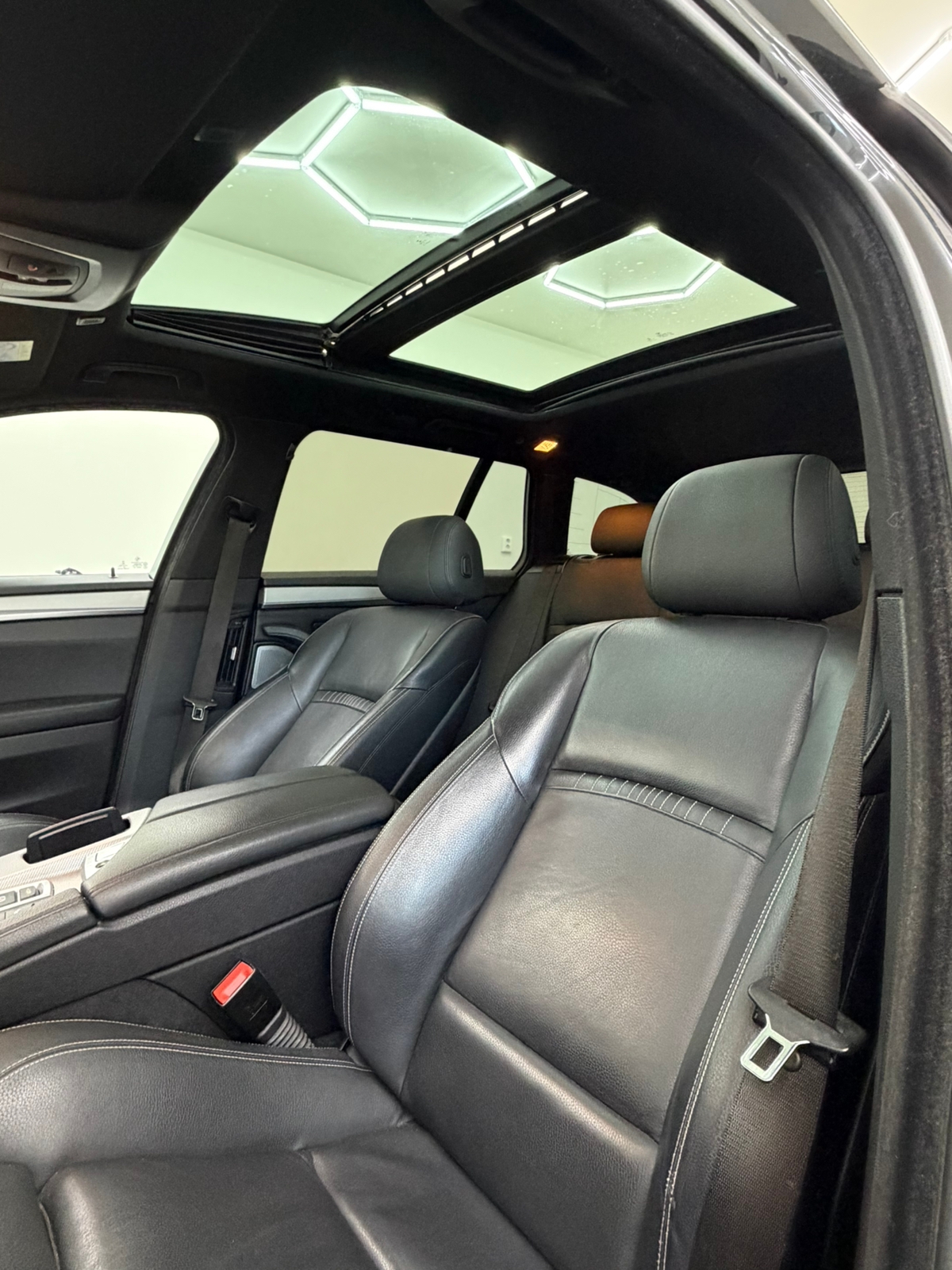 BMW M550d xDrive Touring Steptronic 2017, kuva 7/9
