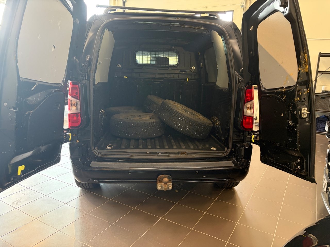 Peugeot Partner 2019, bild 4/17