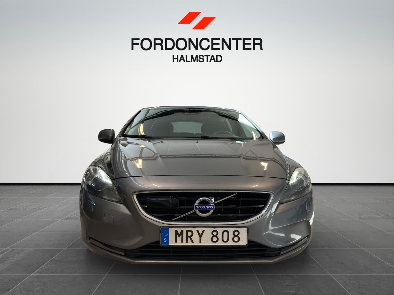 Volvo V40 D3 150hk Geartronic Eu6 2016, bild 2/26
