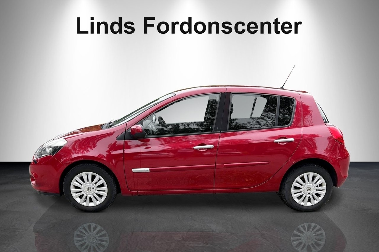 Renault Clio 2010, kuva 2/7