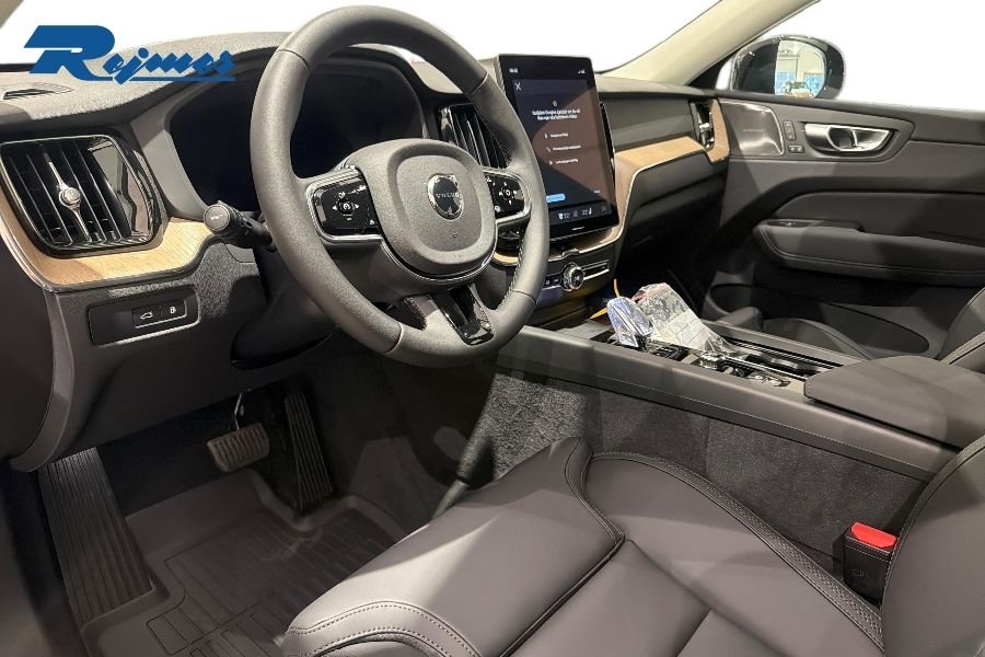 Volvo XC60 T6 Plus Dark Nordic Edition 2027, bild 6/22