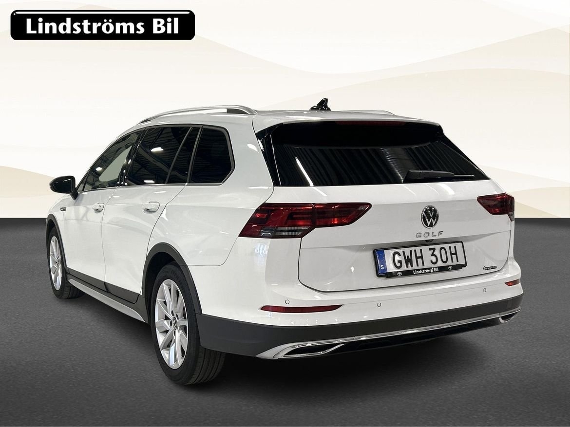 Volkswagen Golf Alltrack 2.0 TDI 2024, photo 4/10