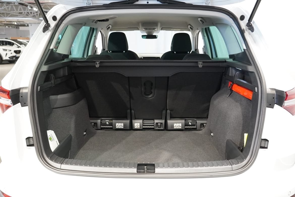 Skoda Karoq Style 1.5 TSI 150 HK 2023, bild 4/10