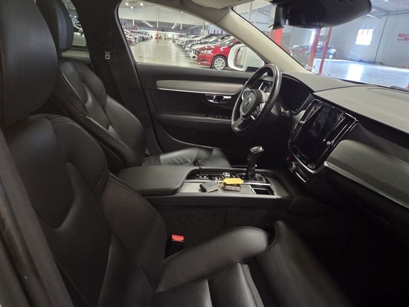 Volvo V90 Cross Country 2018, bild 4/10