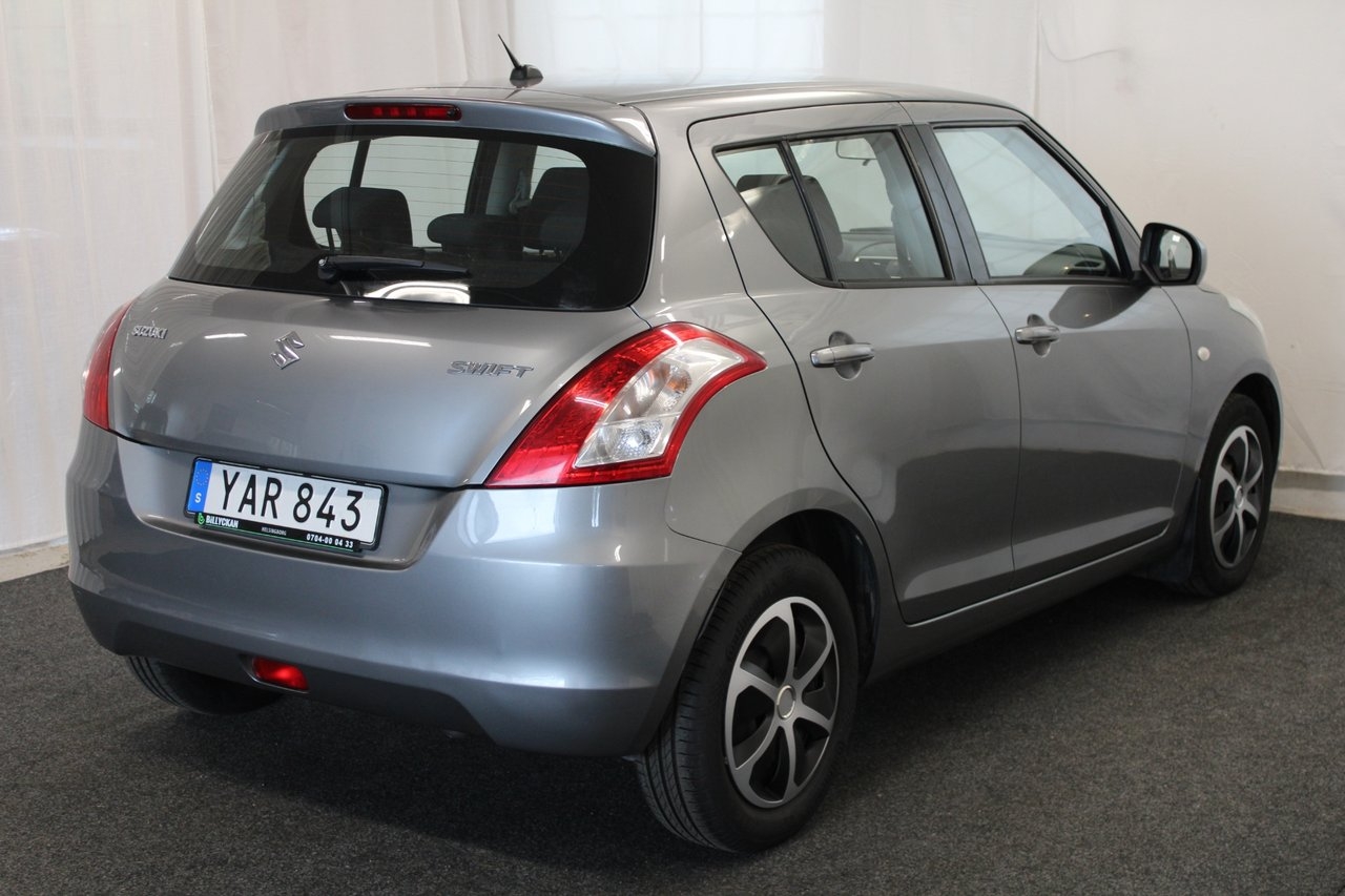 Suzuki Swift 5-dörrar 1.2 DOHC 16V VVT 2016, bild 5/16