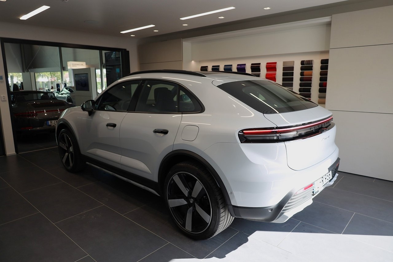 Porsche Macan 4 / 408 HK 2025, kuva 3/28