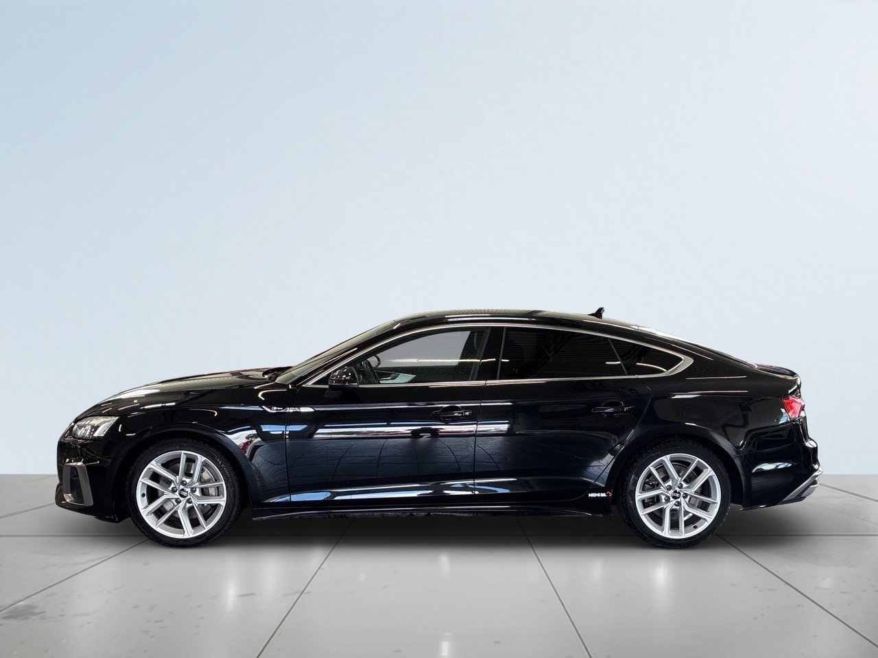 Audi A5 2022, kuva 4/20